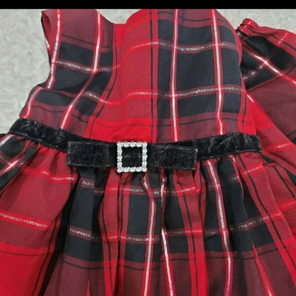 Red plaid holiday / Christmas dress